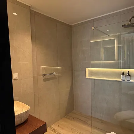 Hella Premium Rooftop Apartment Rhodes City